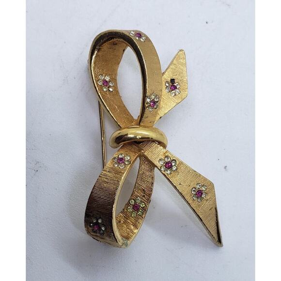 Vintage Bow Brooch 3D Gold Tone Pink/Red Rhinestone Flower Accents signed BSK - Picture 4 of 10